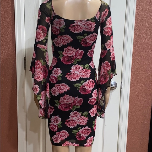 ❤️Colorful Floral Mesh Bell Sleeves Dress - Picture 5 of 8